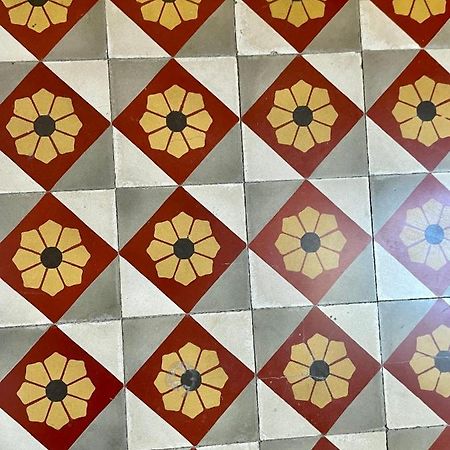4 Balconi House-Appartamento Salentino Nel Centro Di Lecce Bagian luar foto