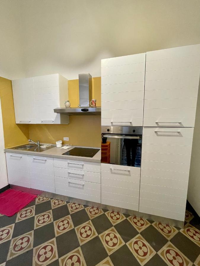 4 Balconi House-Appartamento Salentino Nel Centro Di Lecce Bagian luar foto